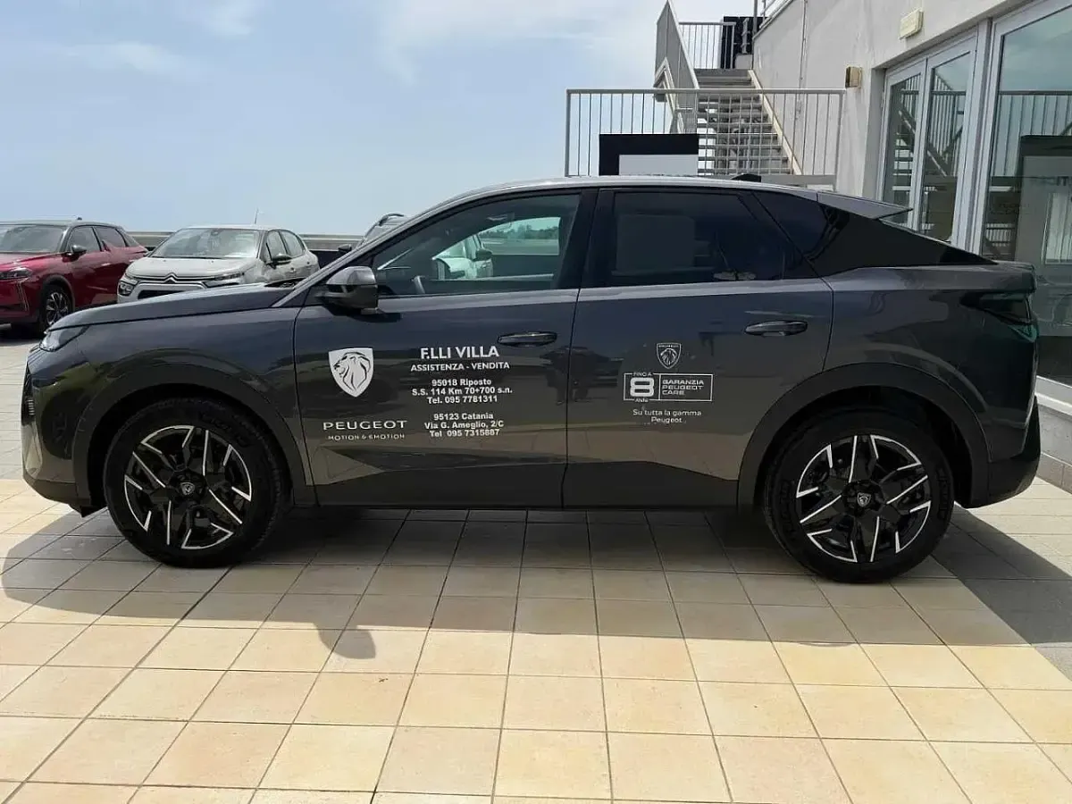 Nuova Peugeot 3008 Allure 136 CV (100 kW) 2025 Grigio SUV