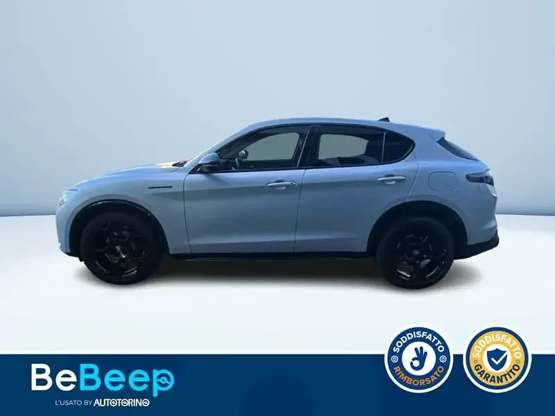 Usata Alfa Romeo Stelvio Competizione 280 CV (205 kW) 2023 Argento metallizzato SUV
