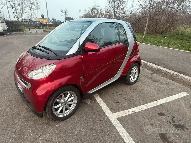 Usata Smart ForTwo Coupé 71 CV (52 kW) 2009 Rosso Coupé