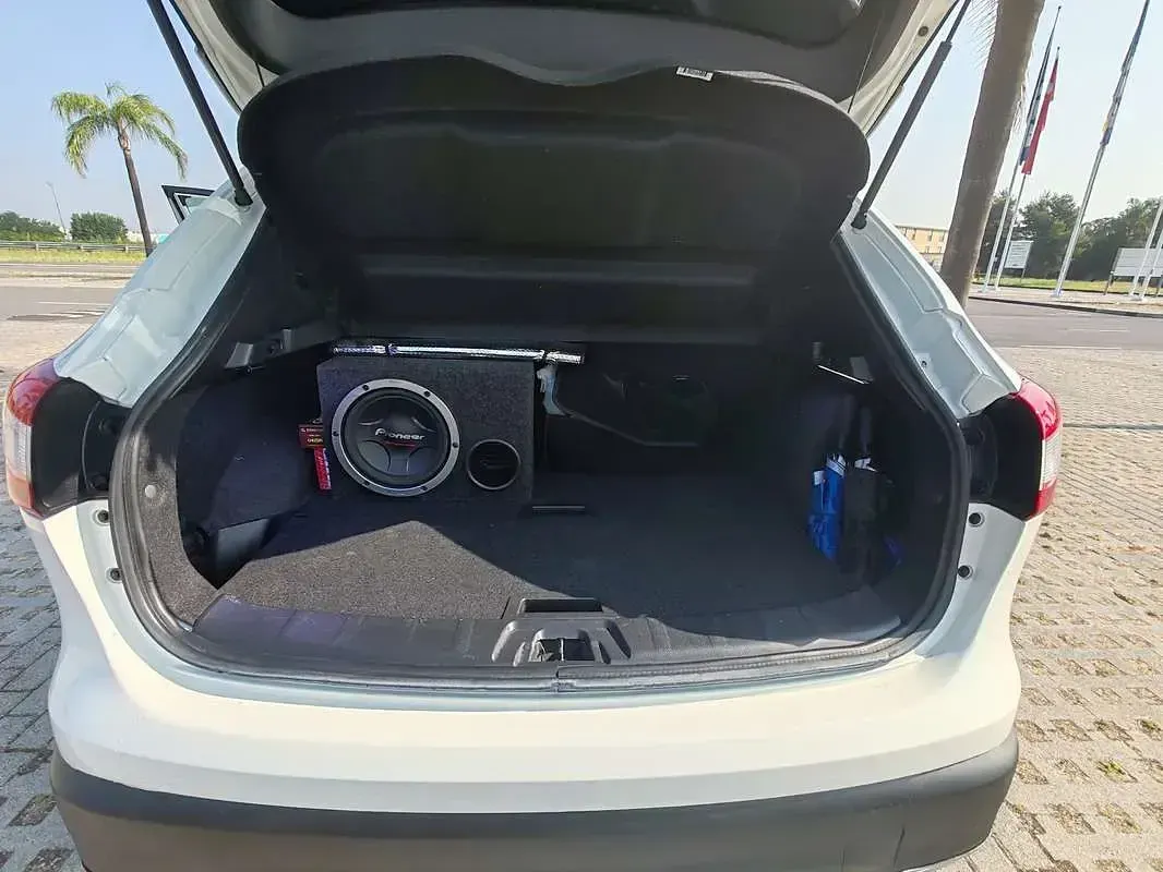 Usata Nissan Qashqai Acenta Premium 110 CV (80 kW) 2015 SUV