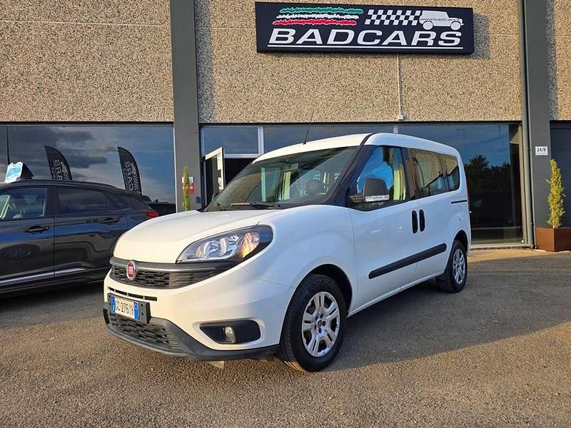 Usata Fiat Doblò 95 CV (69 kW) 2020 Bianco Monovolume