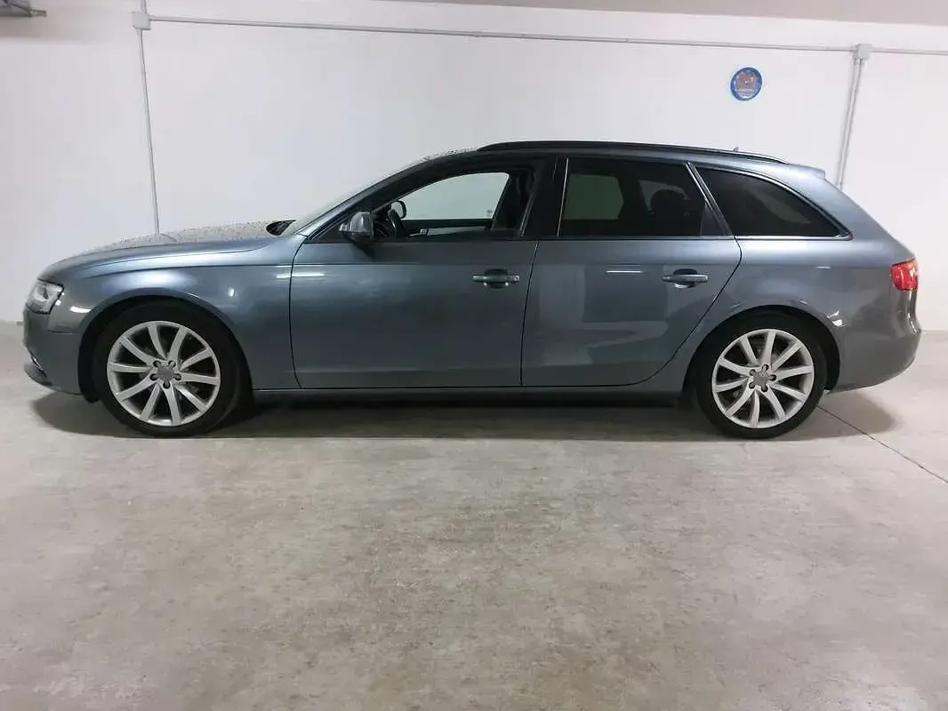 Usata Audi A4 Advanced Plus 177 CV (130 kW) 2012 Grigio Station wagon