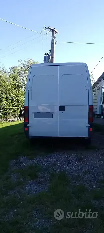 Usata Fiat Ducato 86 CV (63 kW) 2000 Bianco Furgone