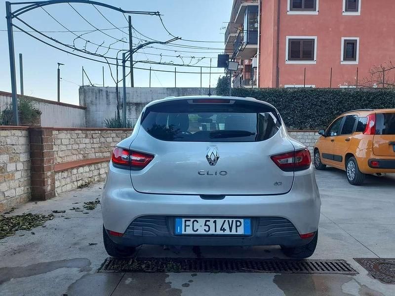 Usata Renault Clio IV 90 CV (66 kW) 2015 Berlina