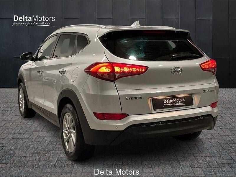 Usata Hyundai Tucson Xpossible 116 CV (85 kW) 2017 Gray SUV