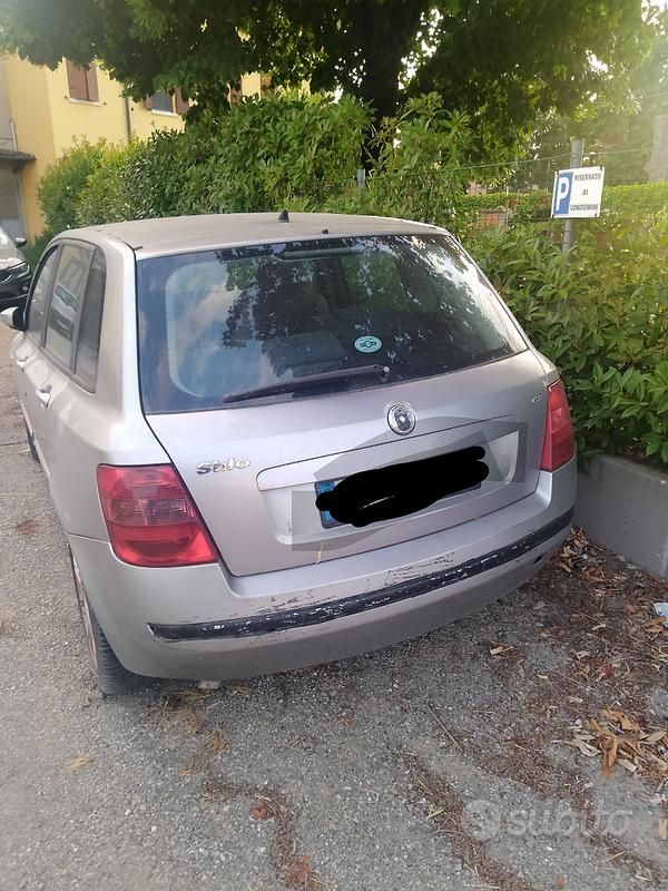Usata Fiat Stilo 116 CV (85 kW) 2005 Grigio Berlina