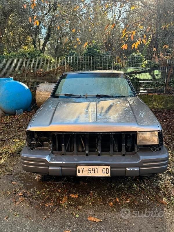 Usata Jeep Grand Cherokee Limited 1994 Grigio SUV