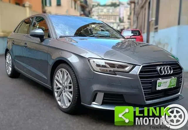 Usata Audi A3 Sport 149 CV (109 kW) 2018 Grigio Berlina