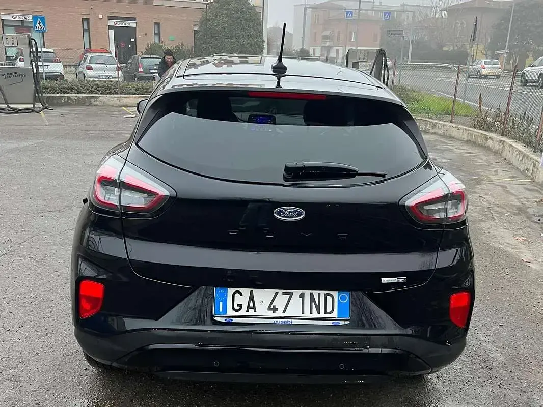 Usata Ford Puma Titanium S 125 CV (91 kW) 2020 Nero SUV