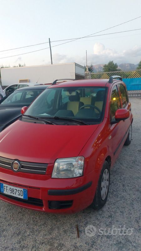 Usata Fiat Panda 60 CV (44 kW) 2010 Rosso Utilitaria