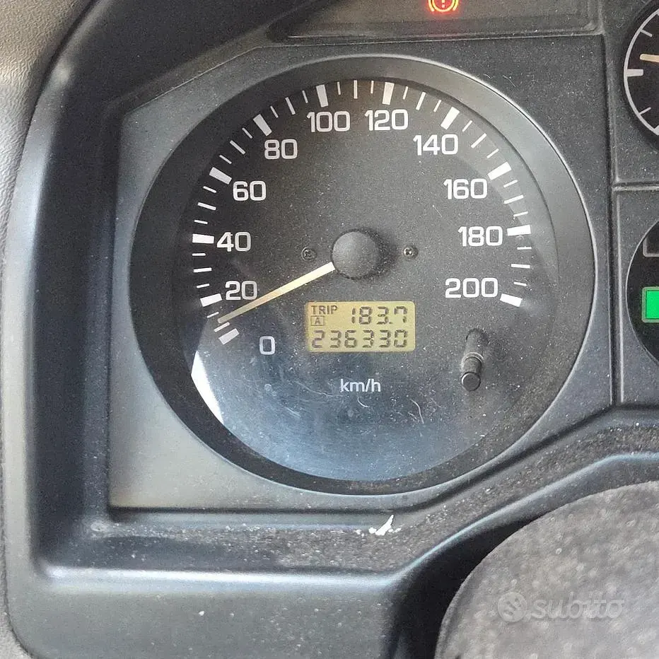 Usata Mitsubishi Pajero 160 CV (117 kW) 2004 SUV