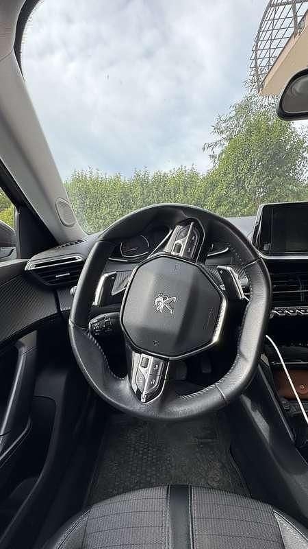 Usata Peugeot 2008 Allure 131 CV (96 kW) 2021 SUV