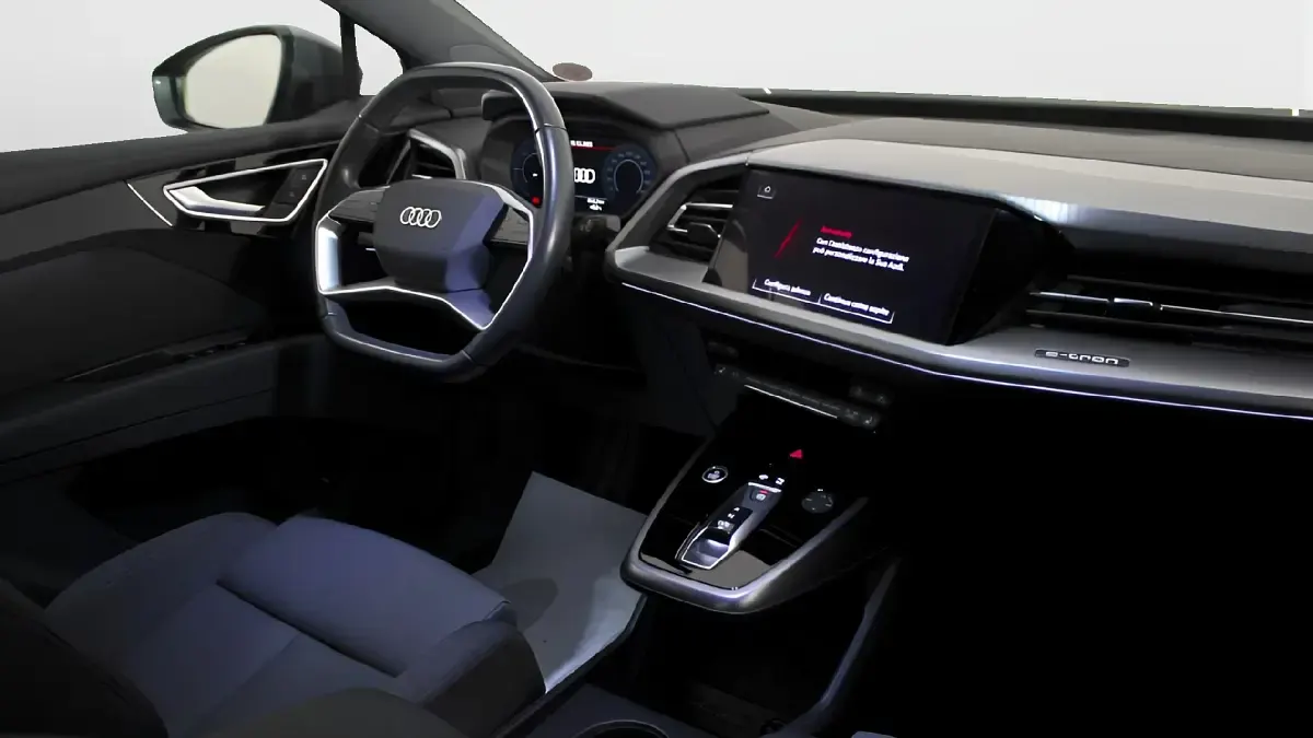 Usata Audi Q4 Sportback e-tron S-Line 210 kW (286 CV) 2024 Grigio SUV