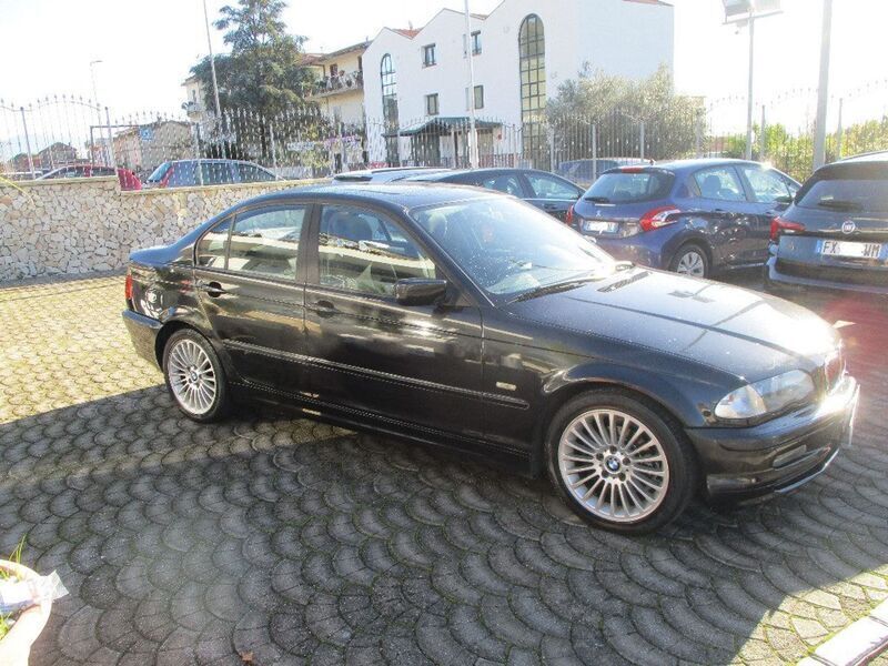 Usato 1999 BMW 320 2.0 Diesel 136 CV (1.100 €)