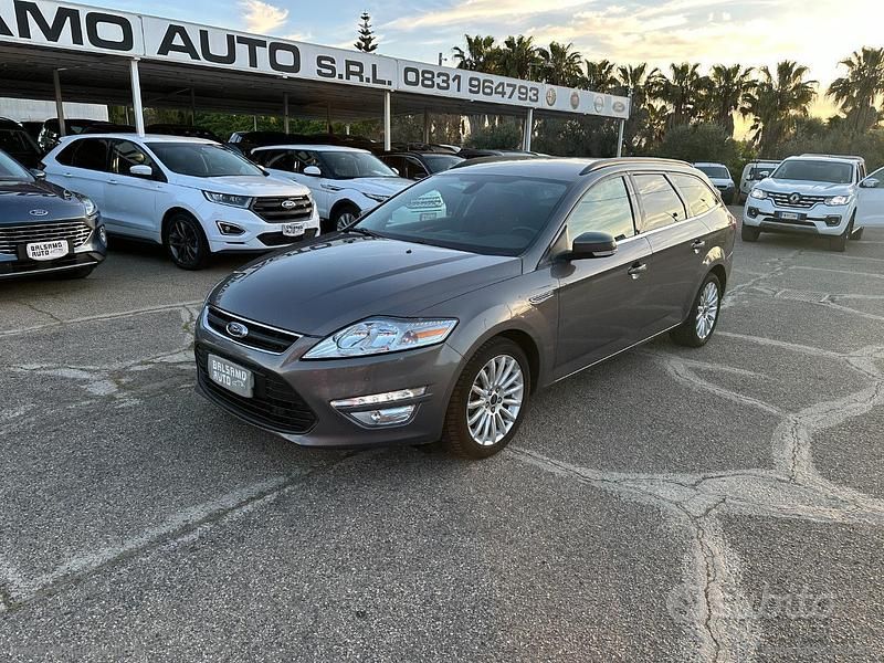 Grigio Usata 2014 Ford Mondeo Station wagon | 7800 € (Buon prezzo) - Immagine 1/4