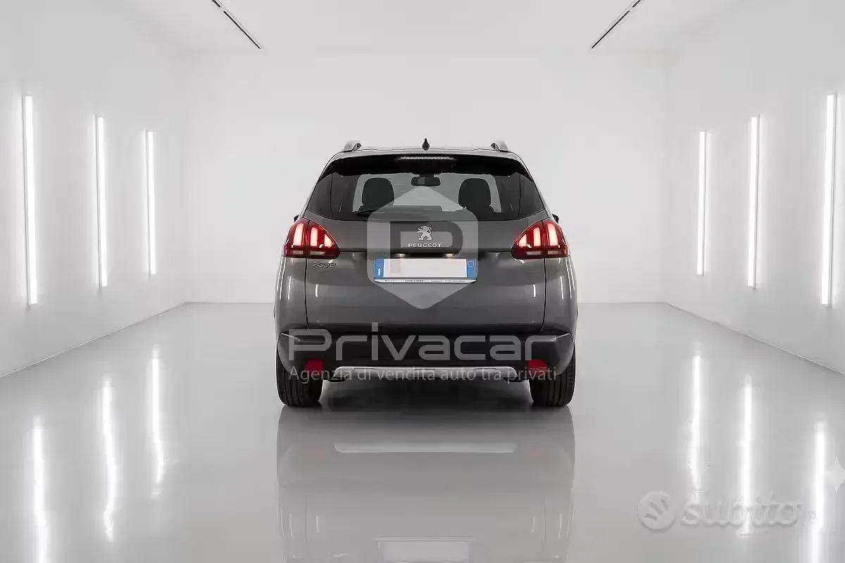 Usata Peugeot 2008 Allure 102 CV (75 kW) 2019 Grigio SUV
