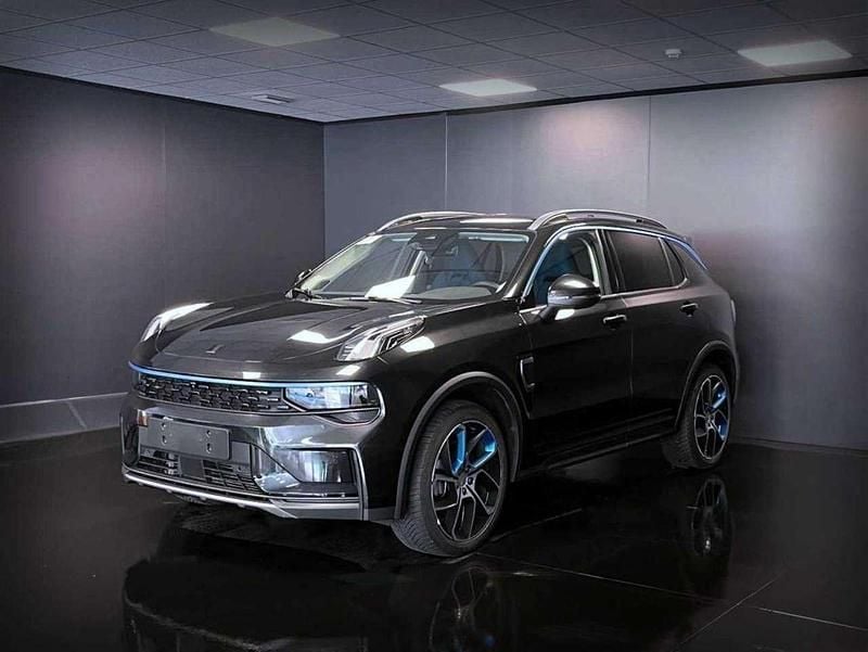 Usata Lynk & Co 01 179 CV (131 kW) 2023 Sparkling black SUV
