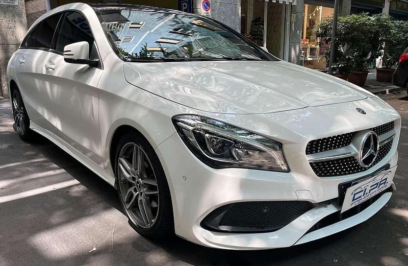 Bianco Usata 2018 Mercedes CLA180 Shooting Brake Station wagon | 17.800 € (Buon prezzo) - Immagine 1/4