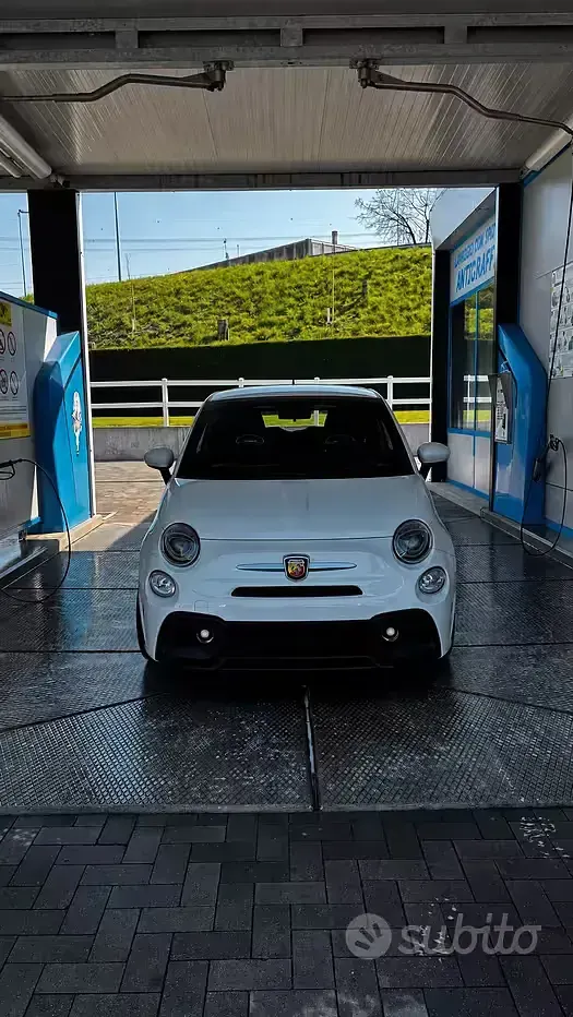 Usata Abarth 595 145 CV (106 kW) 2021 Bianco Utilitaria