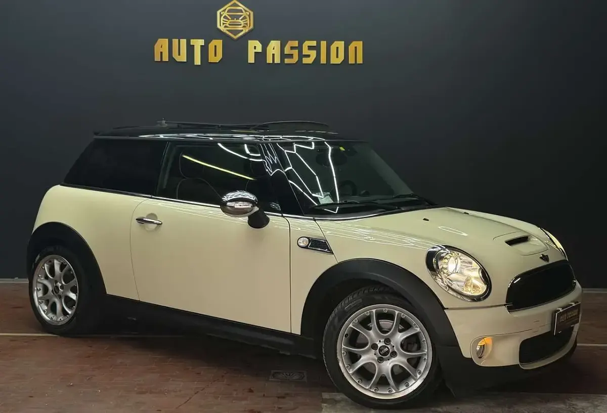 Usata Mini Cooper S 174 CV (127 kW) 2009 Other Utilitaria