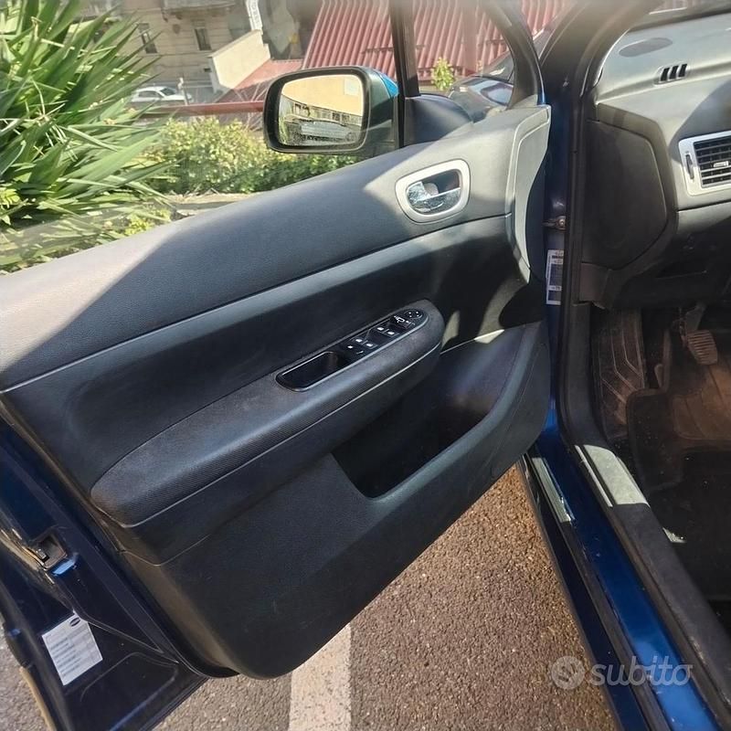 Usata Peugeot 307 2006 Blu Berlina