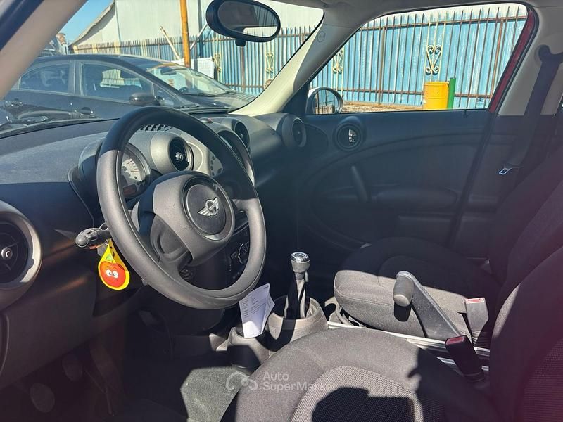 Usata Mini Cooper 122 CV (89 kW) 2010 Rosso Utilitaria