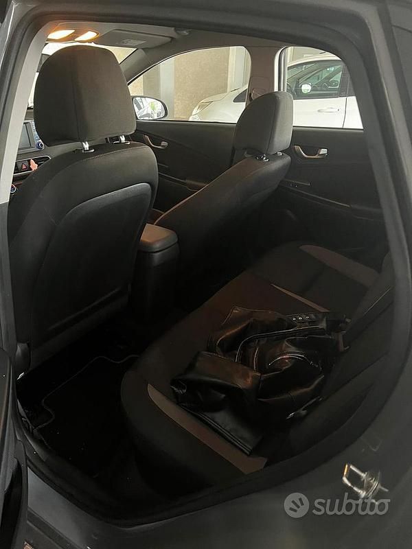 Usata Hyundai Kona 120 CV (88 kW) 2020 Verde SUV