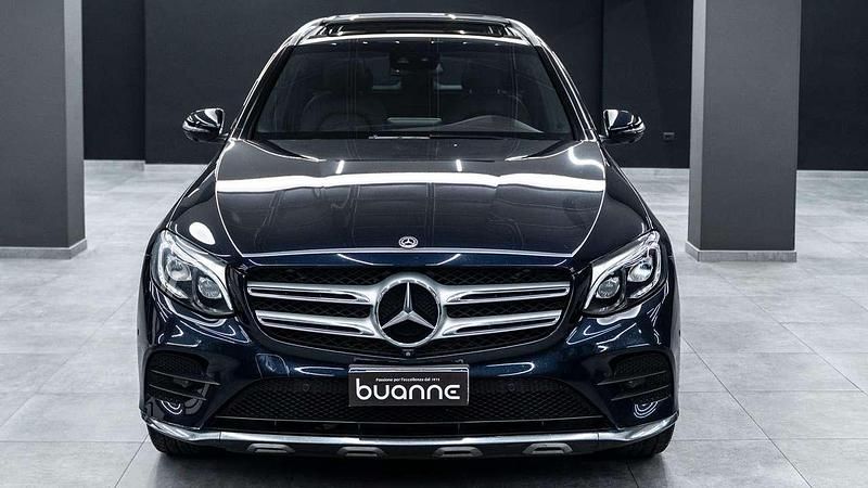 Usata Mercedes GLC250 Premium 204 CV (150 kW) 2018 Blu notte metall perlato Cabrio