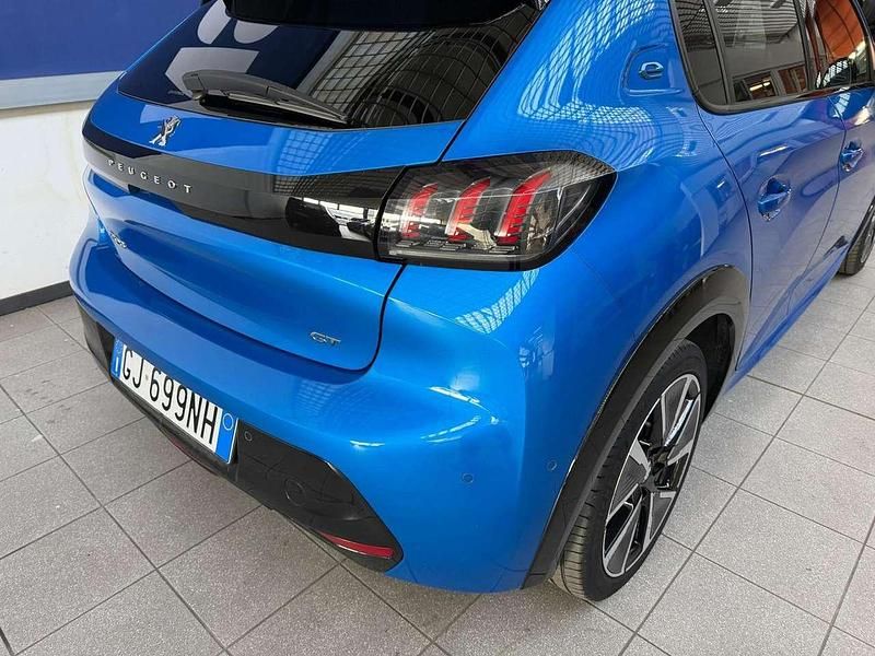 Usata Peugeot 208 GT 56 kW (77 CV) 2022 Blu vertigo Utilitaria