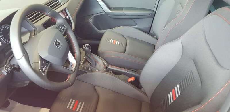 Usata Seat Ibiza FR 90 CV (66 kW) 2024 Rosso desire Berlina