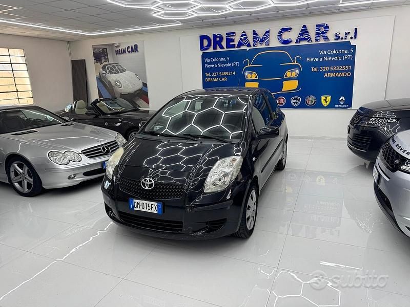 Usata Toyota Yaris 69 CV (50 kW) 2008 Nero Berlina