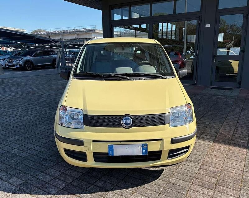 Usata Fiat Panda 54 CV (39 kW) 2004 Giallo Utilitaria