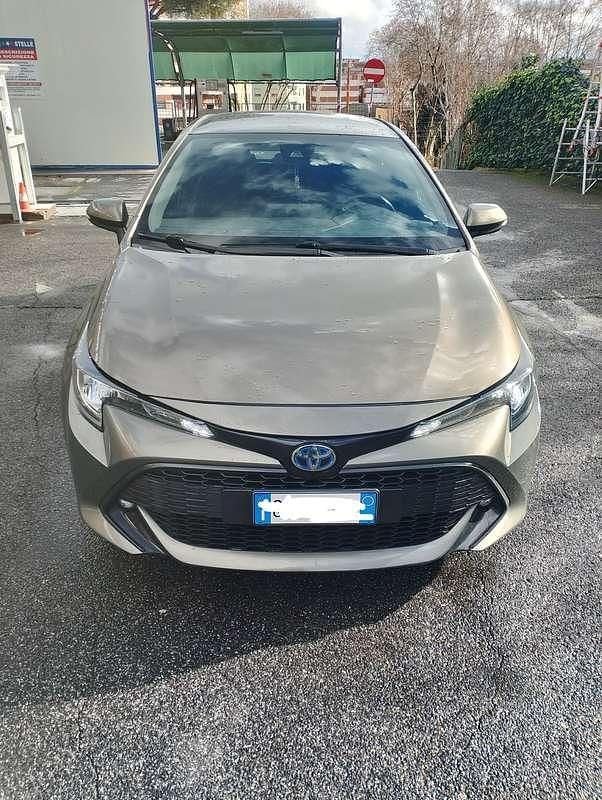 Usata Toyota Corolla Business Edition 98 CV (72 kW) 2021 Grigio Berlina