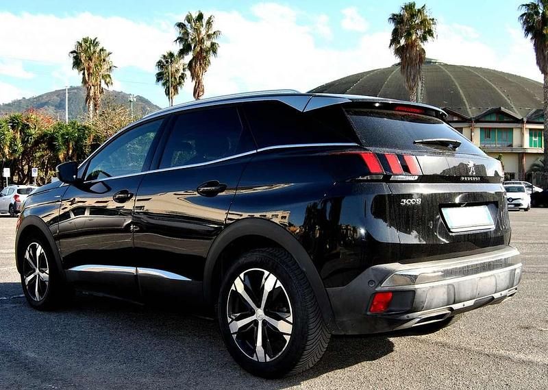 Usata Peugeot 3008 GT-line 120 CV (88 kW) 2018 Nero SUV