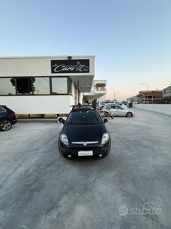 Usata Fiat Punto Evo S 75 CV (55 kW) 2012 Nero Utilitaria