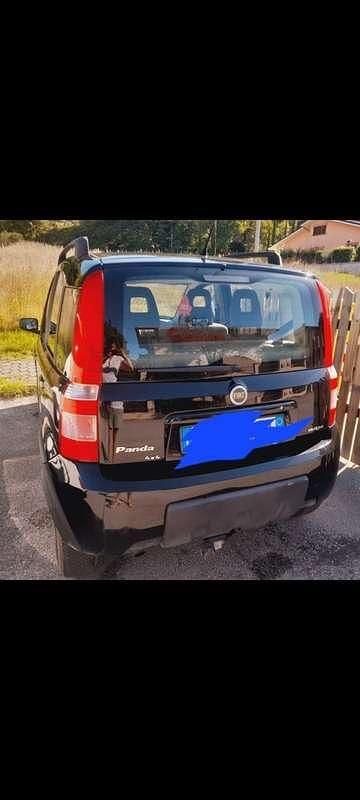 Usata 2006 Fiat Panda 4x4 Climbing Due volumi | 5500 € (Buon prezzo) - Immagine 1/4