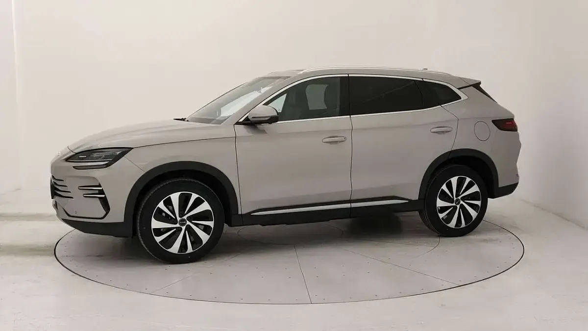 Nuova BYD Seal U Boost 220 CV (161 kW) 2025 Nero SUV