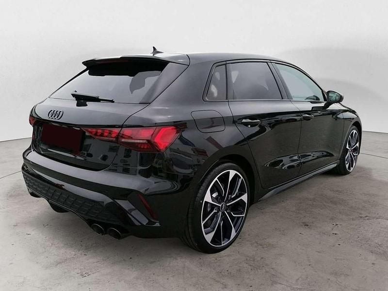Usata Audi S3 Ambiente 333 CV (244 kW) 2024 Vari colori Berlina