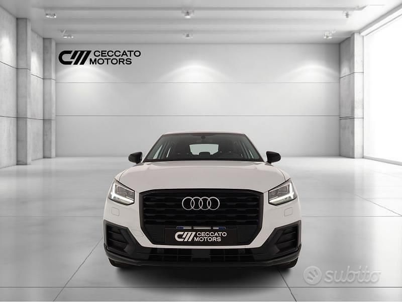 Usata Audi Q2 Business 116 CV (85 kW) 2019 Bianco SUV