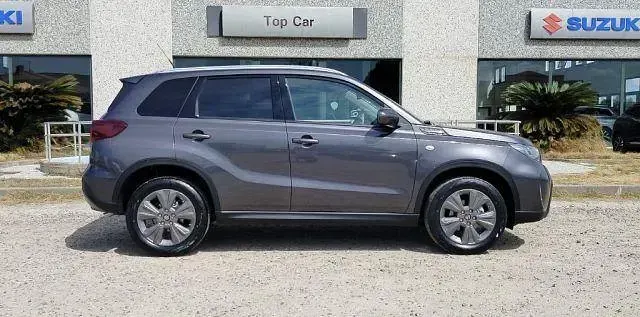 Nuova Suzuki Vitara Cool 110 CV (80 kW) 2026 Giallo SUV
