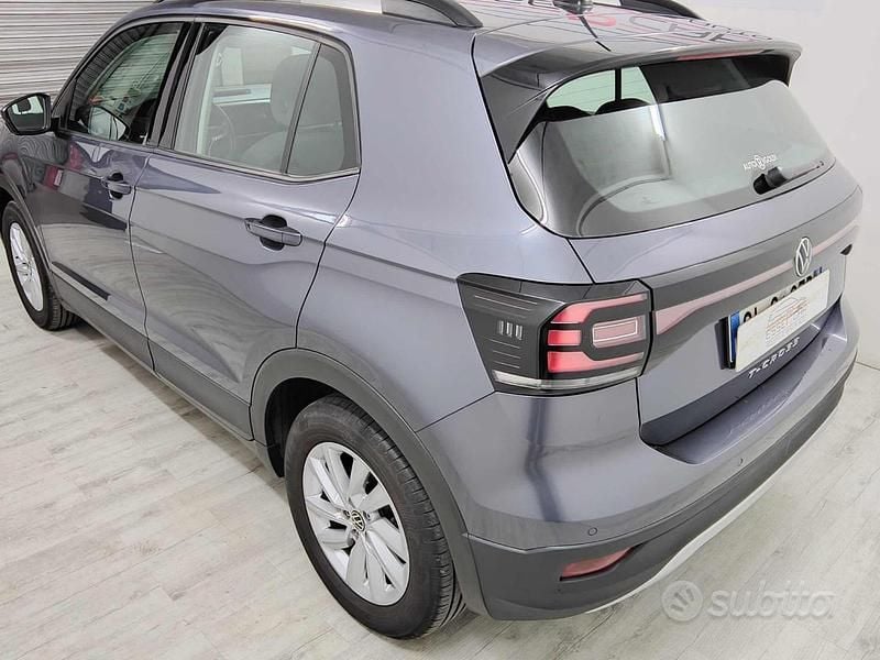 Usata VW T-Cross Style 110 CV (80 kW) 2022 Grigio SUV