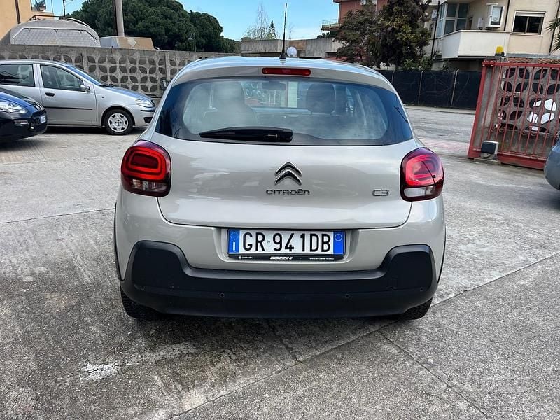 Usata Citroën C3 83 CV (61 kW) 2023 Grigio Utilitaria