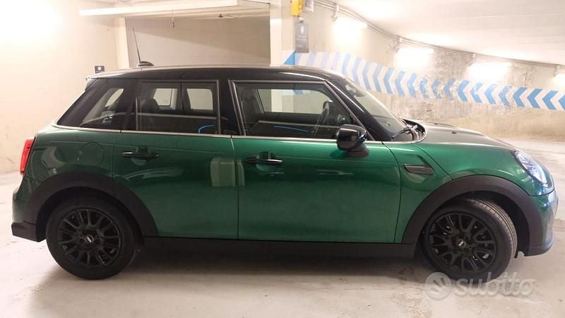 Usata Mini Cooper Classic 136 CV (100 kW) 2023 Verde Utilitaria