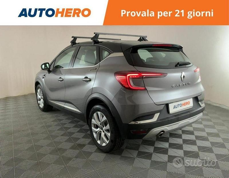 Usata Renault Captur Intens 100 CV (73 kW) 2020 Grigio SUV