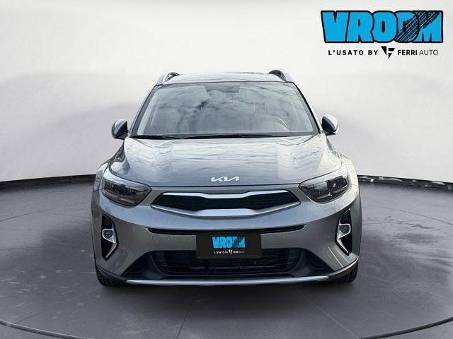 Usata Kia Stonic Style 79 CV (58 kW) 2025 Grigio SUV