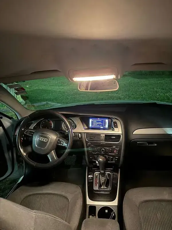 Usata Audi A4 Advanced 143 CV (105 kW) 2010 Bianco Station wagon