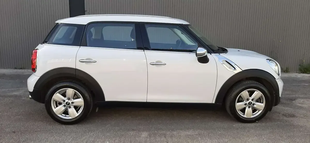 Usata Mini One D 90 CV (66 kW) 2011 Utilitaria