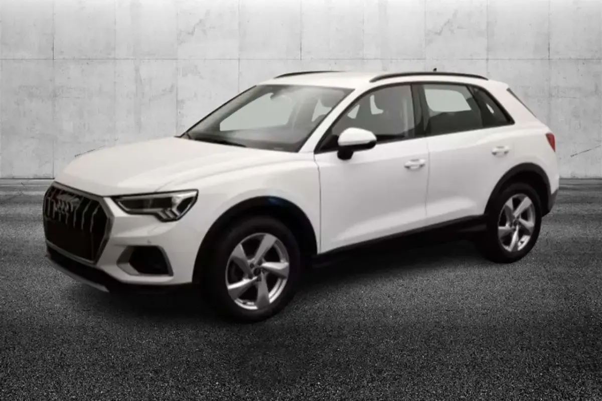 Usata Audi Q3 Advanced 150 CV (110 kW) 2022 Bianco SUV