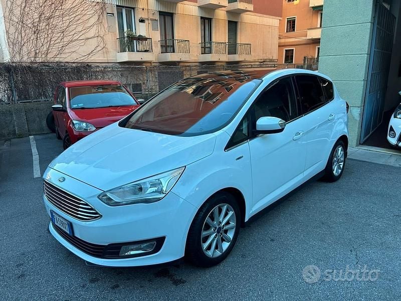 Usata Ford C-MAX Titanium 95 CV (69 kW) 2015 Bianco Monovolume