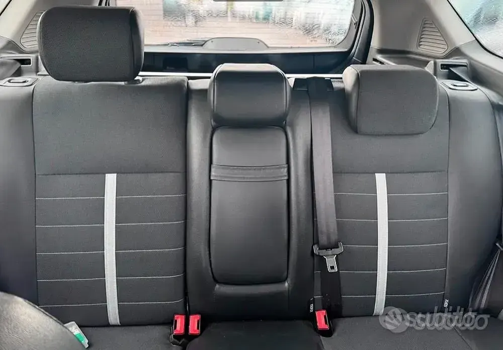 Usata Ford Kuga 136 CV (100 kW) 2010 Grigio SUV